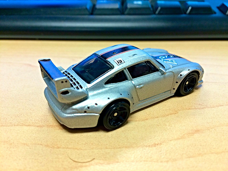 Illustration for article titled Quick Sharpie Custom: Ferdinand Gets Detailed